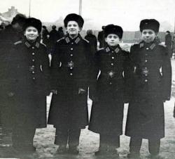сувровцы